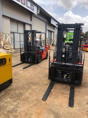 HELI FORKLIFT 3 TON